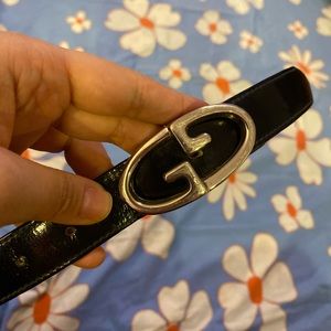 Vintage 80s Gucci Thin Patent Leather Belt
